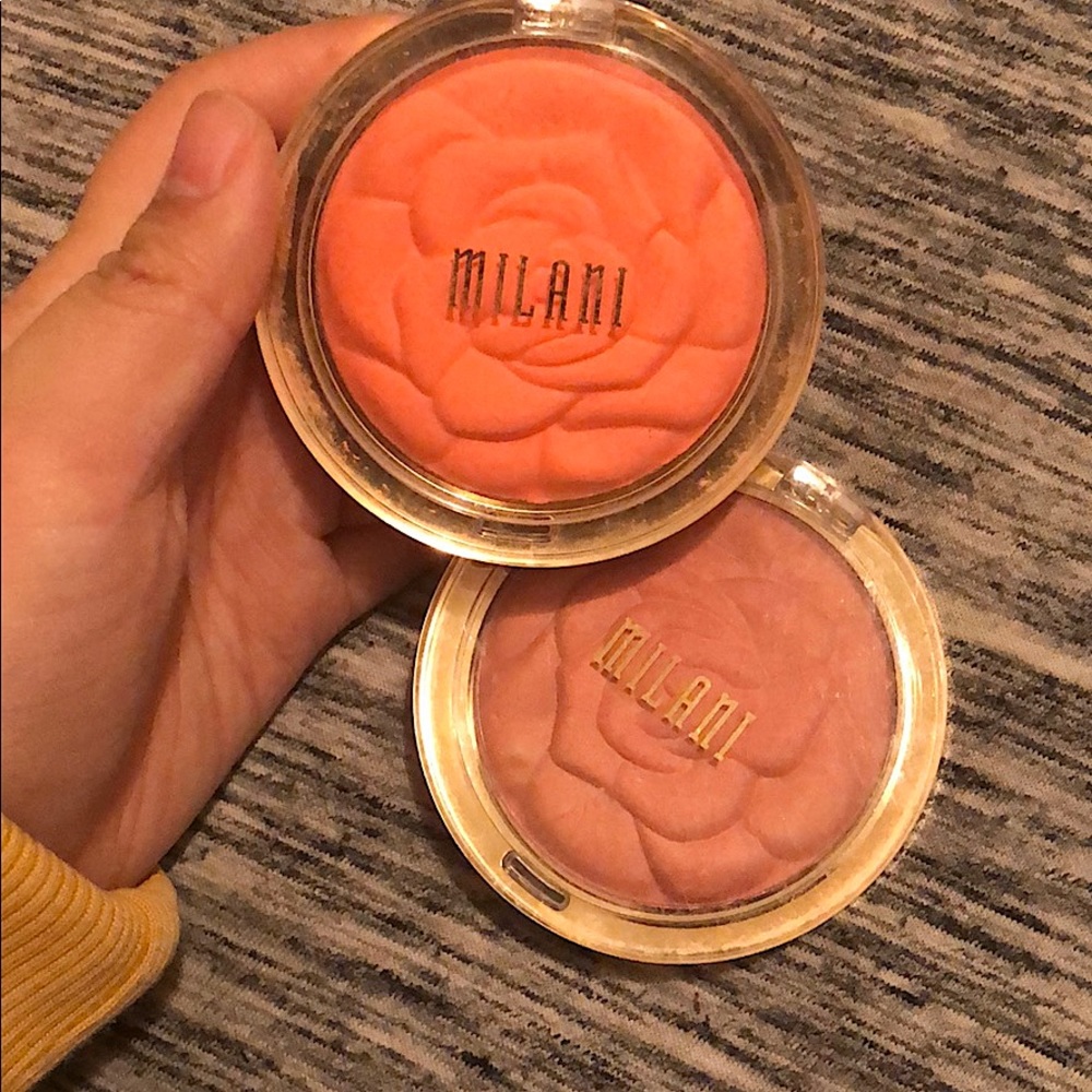 Milani blush set